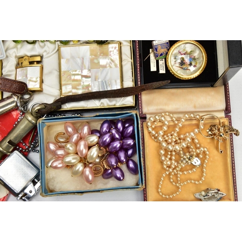 100 - A BOX OF ASSORTED COSTUME JEWELLERY AND OTHER ITEMS, to include small jewellery boxes, beaded neckla... 