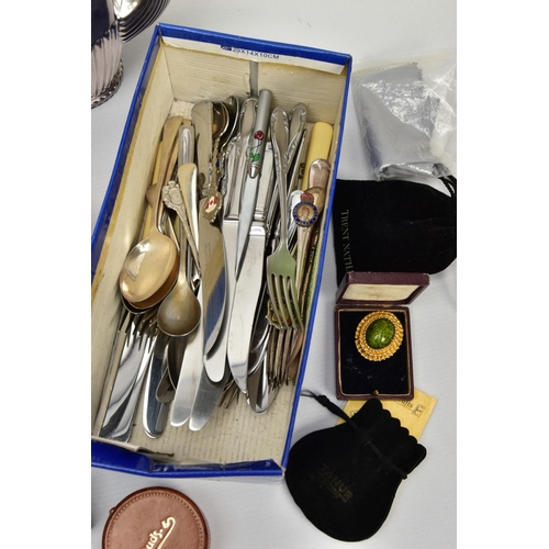 106 - AN ASSORTMENT OF SILVER AND WHITE METAL ITEMS, to include a silver retractable toothpick, hallmarked... 