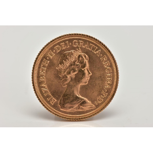 127 - A QUEEN ELIZABETH II FULL SOVEREIGN COIN, dated 1978, approximate diameter 22mm, approximate gross w... 