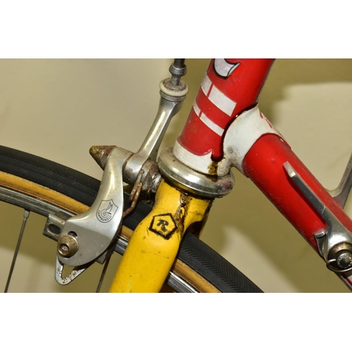 170A - A VINTAGE ROSSIN RACING BICYCLE CIRCA 1980s,  fitted with a Campagnolo front crank set and chain rin... 