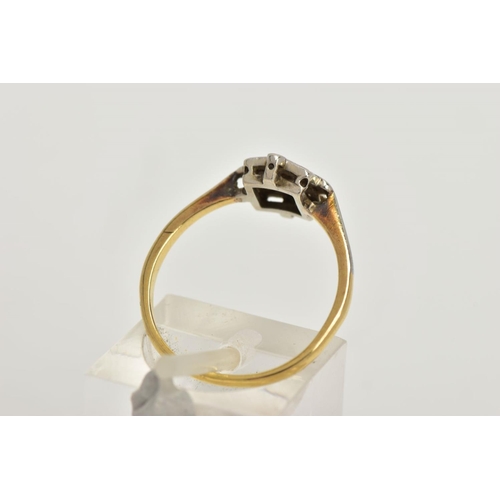 21 - AN EARLY 20TH CENTURY DIAMOND RING, square mount set with single cut diamond, in a white metal setti... 