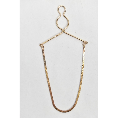 72 - A GENTS 9CT GOLD TIE CHAIN, a yellow gold button loop fitted with a flat triangle link chain, hallma... 