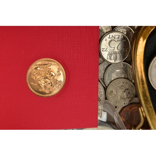 78 - A TUB CONTAINING A FULL GOLD SOVEREIGN COIN TOGETHER WITH A SMALL NUMBER OF LOOSE COINS SOME WITH SI... 