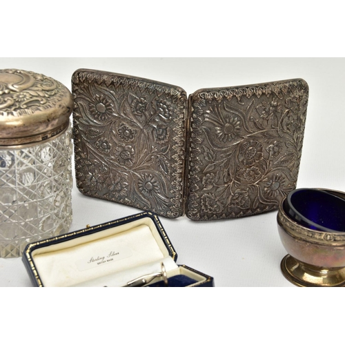 86 - A SELECTION OF SILVER AND WHITE METAL ITEMS, to include a cut glass and silver embossed lidded vanit... 