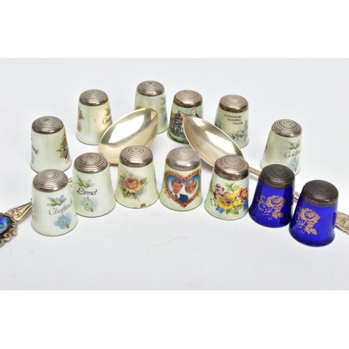 87 - A BOX OF ASSORTED SILVER AND WHITE METAL ITEMS, to include eleven silver handled butter knives, hall... 