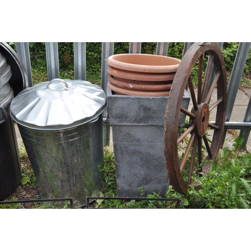 1202 - A SELECTION OF GARDEN MISCELLANEOUS, to include two plastic waste bins, a galvanised waste bin, a sl... 