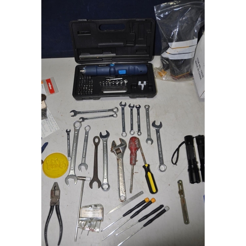 1251 - A SELECTION OF TOOLS AND SPARES to include a multipurpose electric sharpener, a VonHaus rotary multi... 