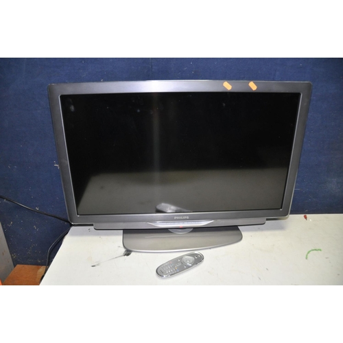 1279 - A PHILIPS 32PFL9705H 32in tv with remote (tv working but not tuning in) (PAT pass and working)