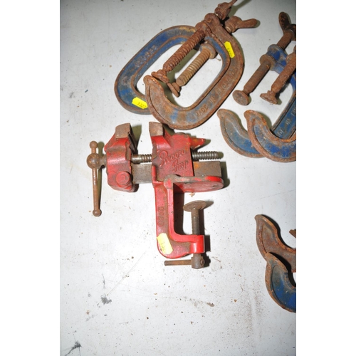 1327 - SIX RECORD No4 G-CLAMPS (some rust), along with a Record No80 vice