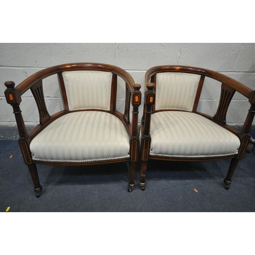 1420 - AN EDWARDIAN MAHOGANY SEVEN PIECE PAROLUR SUITE, comprising a sofa with open armrests, length 122cm ... 