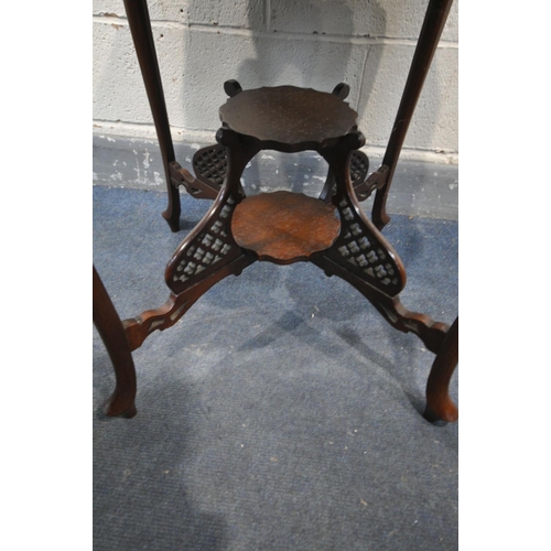 1471 - AN EDWARDIAN MAHOGANY CENTRE TABLE, diameter 73cm x height 70cm (historical crack to the top) and Vi... 