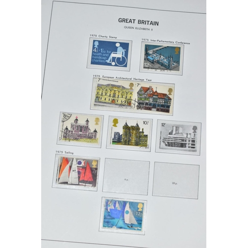 431 - GB MAINLY USED COLLECTION, in four albums (1 Davo and 3 x Royal Mail ring binders) we note a small r... 