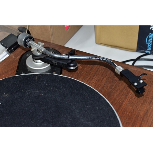 440 - A TELEDYNE ACOUSTIC RESEARCH THE AR TURNTABLE with walnut plinth, two cartridge heads one with an Or... 