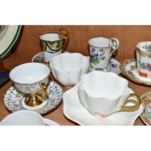 457 - A GROUP OF TEACUPS, COFFEE CANS AND SAUCERS to include Rosenthal Studio-Line cups and saucers design... 