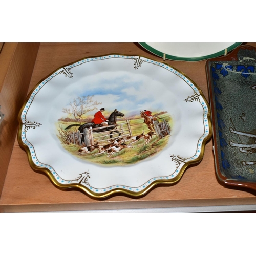 458 - FOUR HUNTING THEMED PLATES, comprising a pair of Royal Crown Derby cabinet plates with printed and p... 