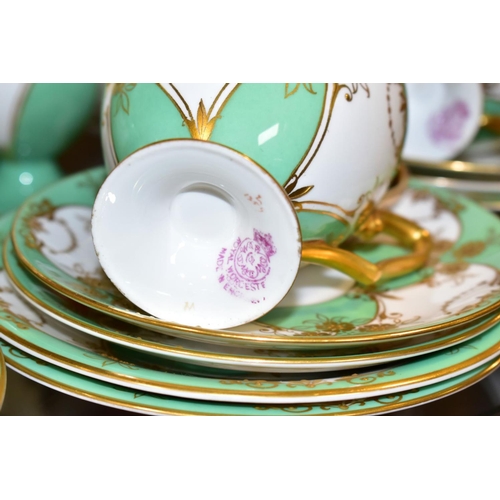 511 - A THIRTY NINE PIECE 1930s ROYAL WORCESTER TEA SET, pattern number Z1357, with gilded flowers and fol... 