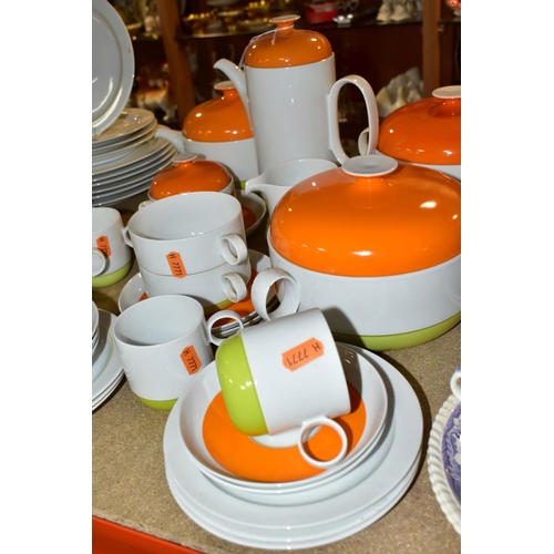 540 - A SIXTY NINE PIECE ROSENTHAL DUO DINNER SERVICE, designed by Ambrogio Pozzi, in orange, white and li... 