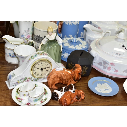 560 - A QUEEN'S FINE BONE CHINA SIXTY TWO PIECE 'FRANCINE' DINNER SERVICE AND OTHER CERAMICS, to include a... 