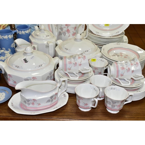 560 - A QUEEN'S FINE BONE CHINA SIXTY TWO PIECE 'FRANCINE' DINNER SERVICE AND OTHER CERAMICS, to include a... 