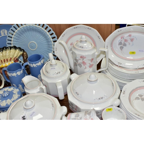 560 - A QUEEN'S FINE BONE CHINA SIXTY TWO PIECE 'FRANCINE' DINNER SERVICE AND OTHER CERAMICS, to include a... 