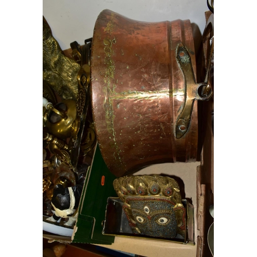 578 - TWO BOXES AND LOOSE METALWARES, to include a large tapering copper pan approximate height 20cm x dia... 