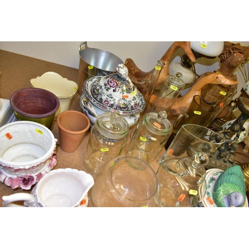 599 - A QUANTITY OF OIL LAMPS, PLANTERS, WOODEN DUCKS, ETC, to include a late Victorian white opaque press... 