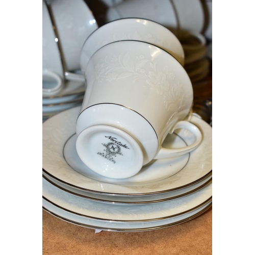 600 - A NORITAKE 'RANIER' PATTERN PART DINNER SERVICE, AND STAINLESS STEEL CUTLERY, a quantity of cutlery ... 