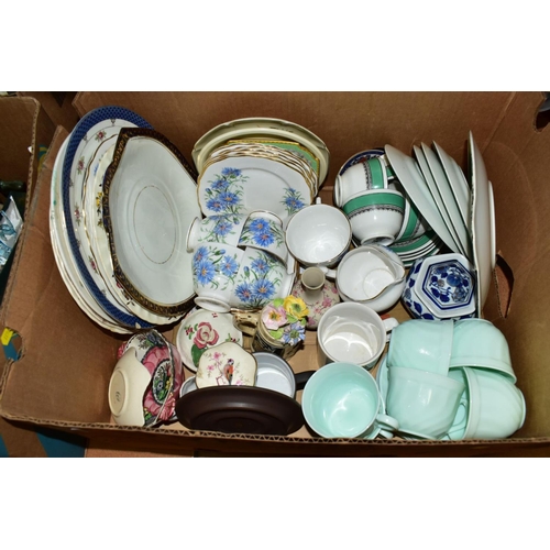 621 - FIVE BOXES OF CERAMICS, ORNAMENTS AND SUNDRY ITEMS ETC, to include Royal Vale tea wares, green bande... 