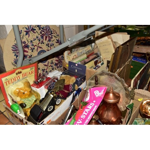 670 - FIVE BOXES AND LOOSE SUNDRY ITEMS ETC, to include tin biscuit boxes, novelty copper and brass items,... 