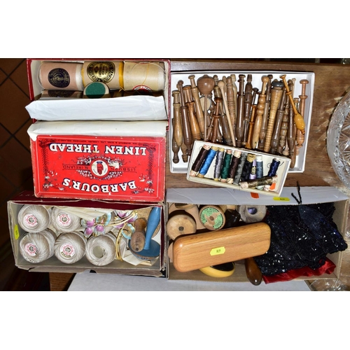 678 - HABERDASHERY ACCESSORIES AND SUNDRY ITEMS ETC,  to include a vintage Jasons Buttons catalogue contai... 