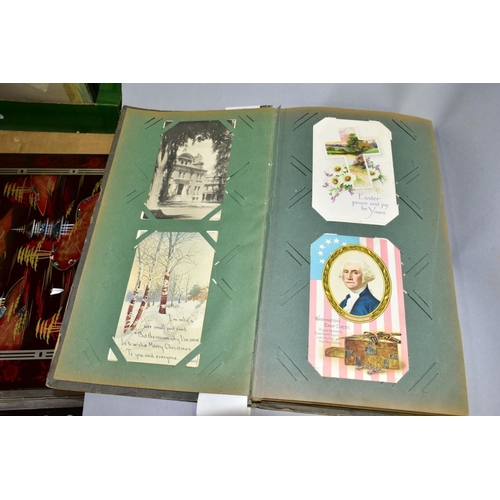 699 - A POSTCARD ALBUM CONTAINING CARDS CIRCA FIRST QUARTER 20TH CENTURY, to include American topographica... 