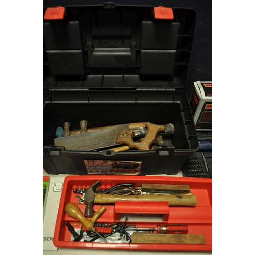 1279 - A SELECTION OF ELECTRICAL AND HANDTOOLS to include a Bosch PSB-700-RES corded drill, Power Craft PSD... 