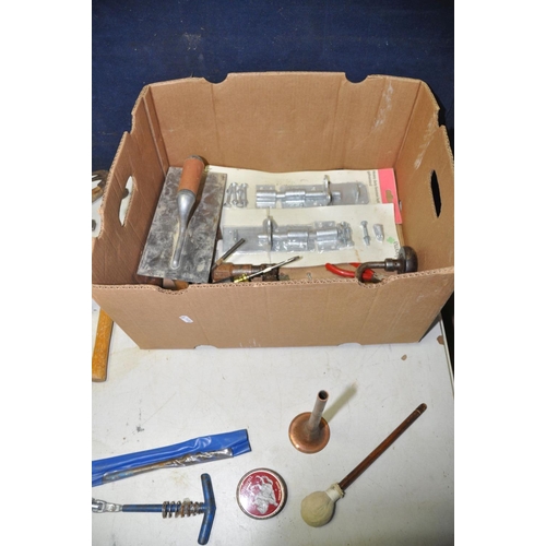 1283 - A BOX OF MISCELANEOUS to include drill bits, heavy duty Brenton bolts, trowel, screwdrivers, a ceram... 