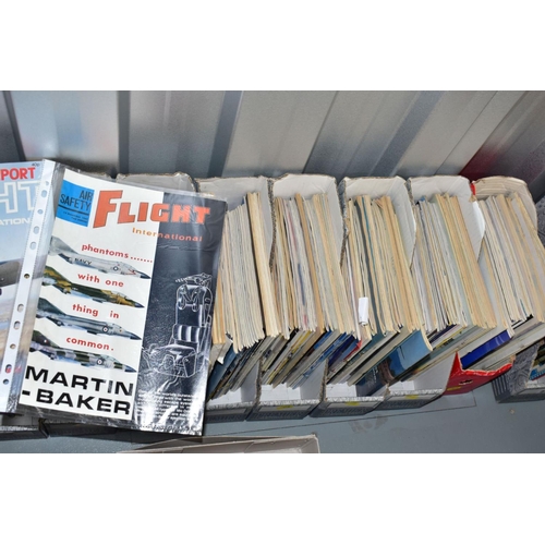 340 - AVIATION MAGAZINES a collection of approximately 400+ editions of the late 20th - early 21st century... 