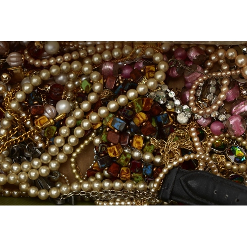 83 - A SELECTION OF WATCHES AND COSTUME JEWELLERY, to include a black glass stylised bead necklace, a 'Fo... 