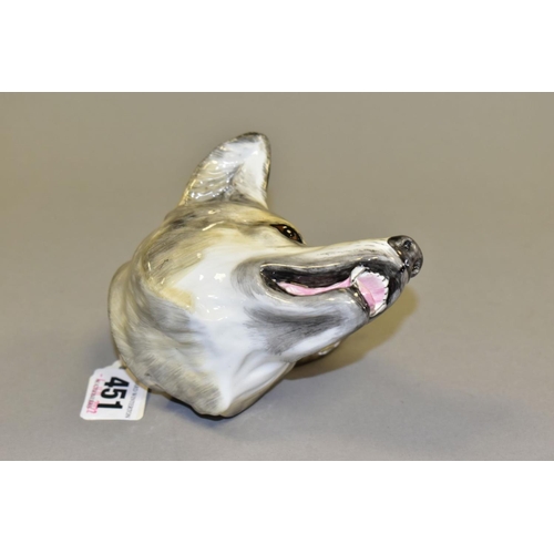 451 - A ROYALE STRATFORD STIRRUP CUP IN THE FORM OF A WOLF'S HEAD, printed factory marks to the interior, ... 