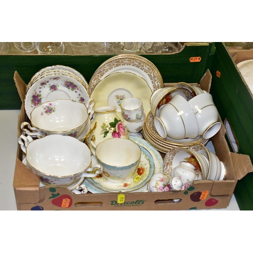 513 - FIVE BOXES OF CERAMICS AND GLASSWARES, to include four Royal Albert Violetta soup bowls and saucers,... 