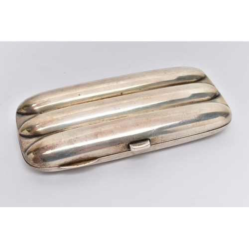 108 - AN EDWARDIAN SILVER THREE SECTION CIGAR CASE, plain exterior, gilt interior, maker Charles Lyster & ... 