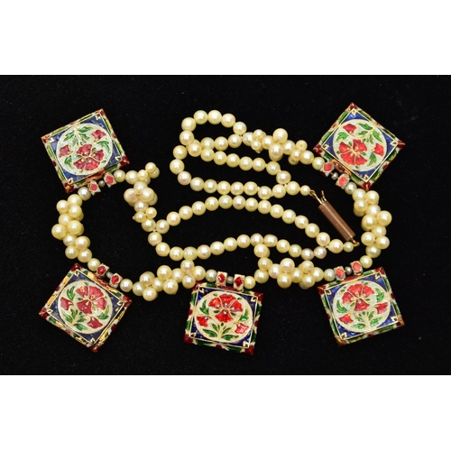 12 - AN INDIAN YELLOW METAL DIAMOND AND ENAMEL CULTURED PEARL NECKLACE, the front designed as a series of... 