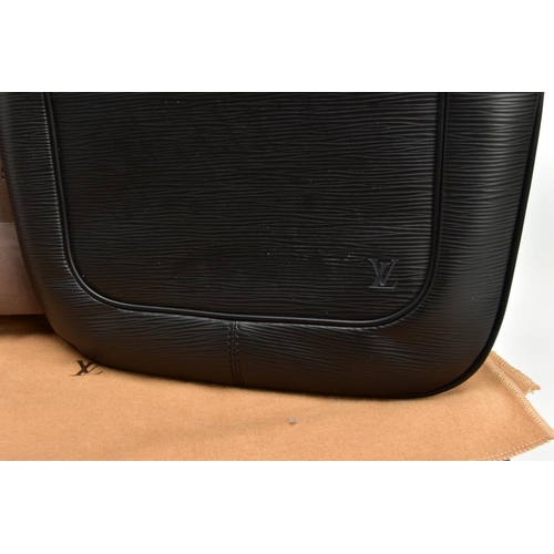 135 - A BOXED LOUIS VUITTON M58972 LADIES 'MATSY' BLACK EPI LEATHER SHOULDER BAG,  black fabric lined, hei... 