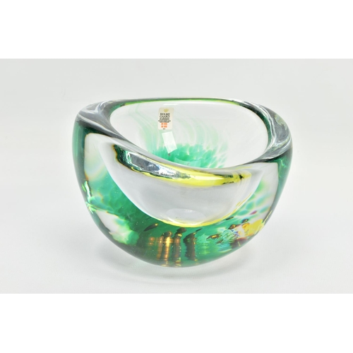 147 - PER LUTKIN (1916-1998) FOR HOLMEGAARD, A GRAAL GLASS BOWL, yellow and green cased in clear glass, in... 