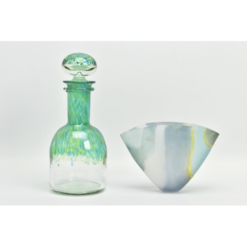 157 - PAULINE SOLVEN (BRITISH 1943) A CONICAL GLASS VASE OF COMPRESSED FORM, the exterior having alternati... 