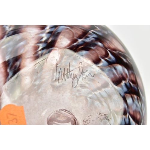 176 - ANTHONY STERN (1944-2022) AN AMMONITE SERIES GLASS BOWL, swirled decoration, signed to the base, app... 