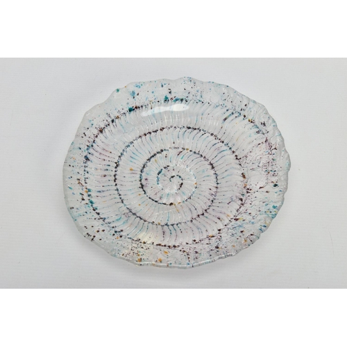 189 - MAX JACQUARD (BRITISH 1946) A SAND CAST AMMONITE DESIGN GLASS DISH, signed Max 94 to the base, appro... 