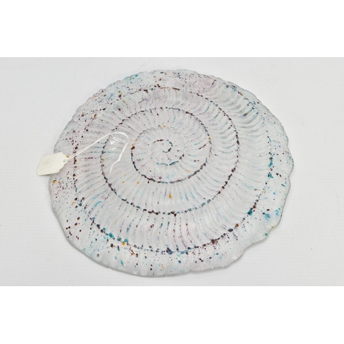 189 - MAX JACQUARD (BRITISH 1946) A SAND CAST AMMONITE DESIGN GLASS DISH, signed Max 94 to the base, appro... 