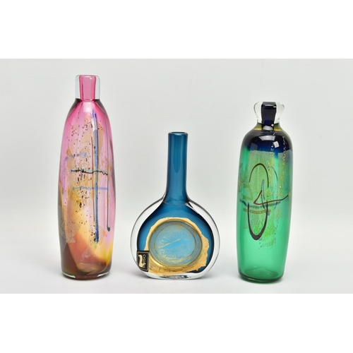 194 - THREE LATER 20TH CENTURY STUDIO GLASS VASES, comprising a blue Iestyn Davies 'Osiris' vase, gold foi... 