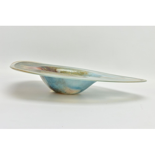 200 - THREE LATE 20TH CENTURY STUDIO GLASS BOWLS, comprising a George Elliot pulled feather design bowl, s... 