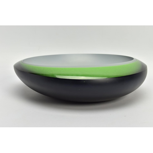 204 - RACHAEL WOODMAN (BRITISH 1957) A SOMMERSO GLASS BOWL, the rim is bevelled on one side becoming a pro... 