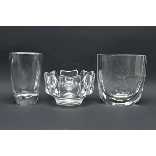 207 - THREE PIECES OF ORREFORS GLASS, comprising a Corona bowl, the castellated panels are alternately etc... 