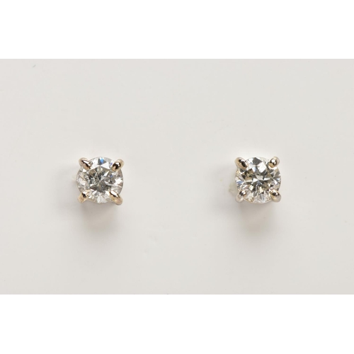 3 - A MODERN PAIR OF 18CT WHITE GOLD DIAMOND STUD EARRINGS, estimated total modern round brilliant cut w... 